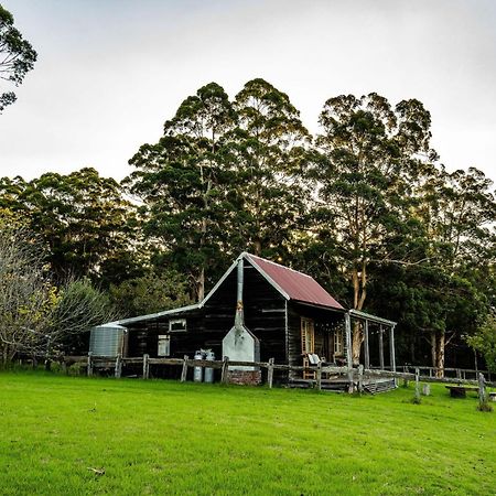 Cosy Farmstay: Green Cabin At Whispering Woods Beedelup Εξωτερικό φωτογραφία